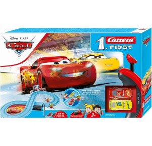 Circuito First Disney Pixar Cars Race of Friends