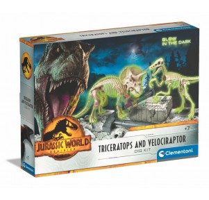 Jurassic World 3 Triceratops y Velociraptor