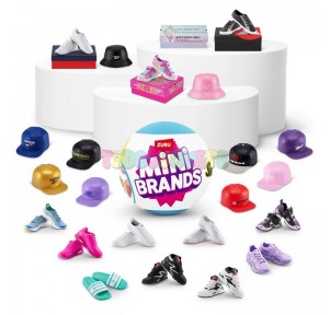 Bola Mini Brands Sneaker Outfit Deportivos