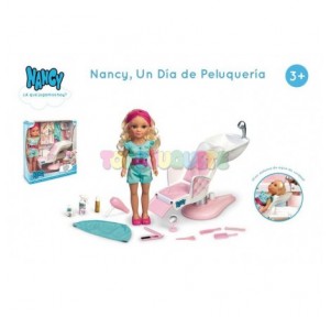 Nancy un día en la peluquería