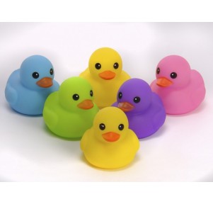 Blister 6 Patitos de Goma Baño 7 cm Colores