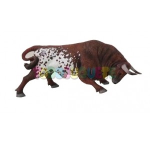 Toro Bravo Salinero Embistiendo