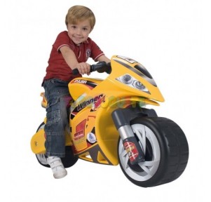 Moto Correpasillos Winner...