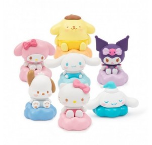 Hello Kitty Sobre Sorpresa Baby Angel Figura Luz